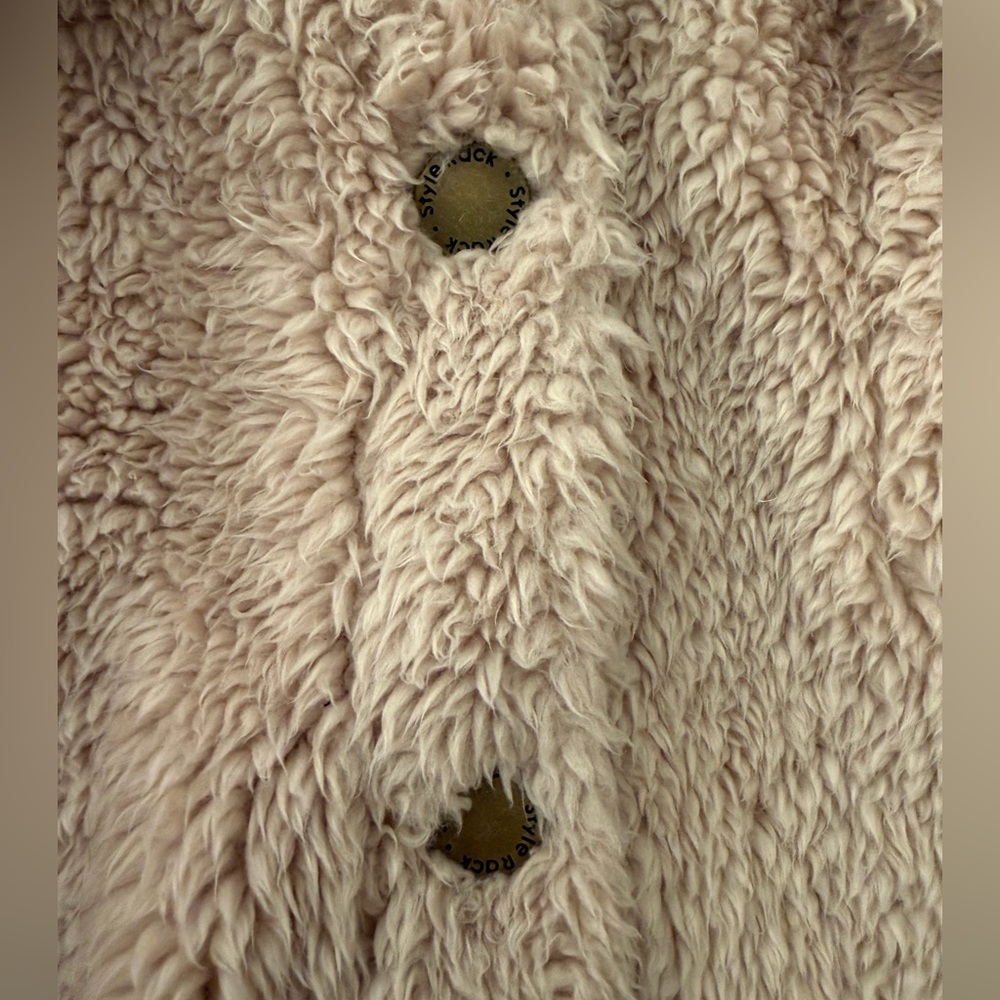 Style Rack Beige Sherpa Jacket - Picture 3 of 6